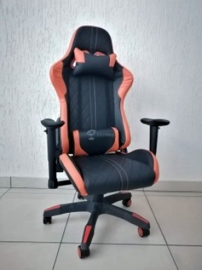 Кресло геймерское Barneo K-52 (черная экокожа оранжевые вставки) в Тобольске - tobolsk.ok-mebel.com | фото
