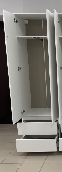 Шкаф 2-ств. с 2 ящиками и вешалкой "Бьянко" в Тобольске - tobolsk.ok-mebel.com | фото 2